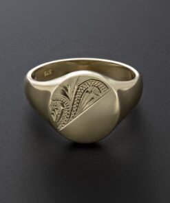 ﻿Heavyweight 9ct Gold Solid Engraved Oval Signet Ring - 14.5mm